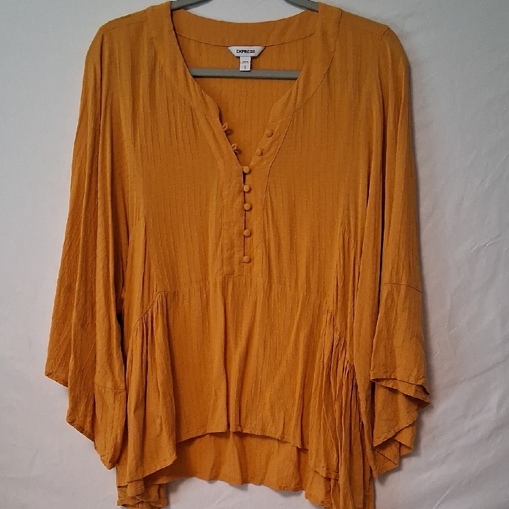 Express Mustard Gold Tunic Top Bell Sleeves High Low hem button front Size L